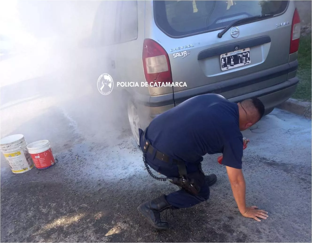 auto incendiado- sexta  (1)