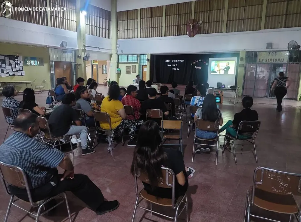 charla- Div. Trata (2)