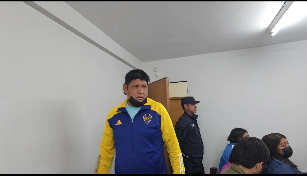 Screenshot_20231026_020511_Photos~2