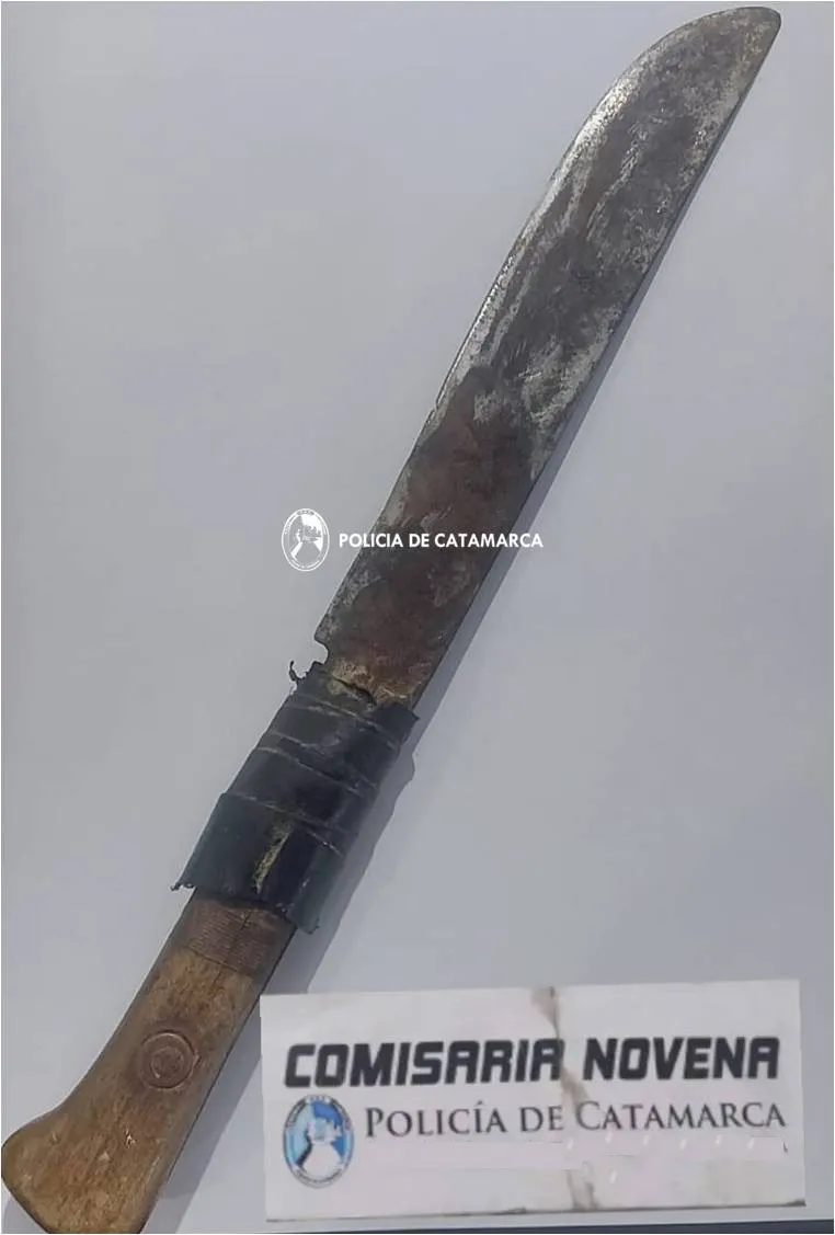 mascareño- machete - novena