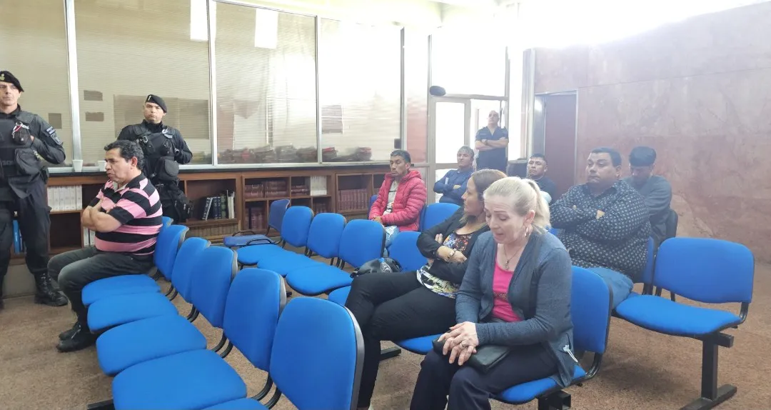 Screenshot_20231026_023657_Gallery~2