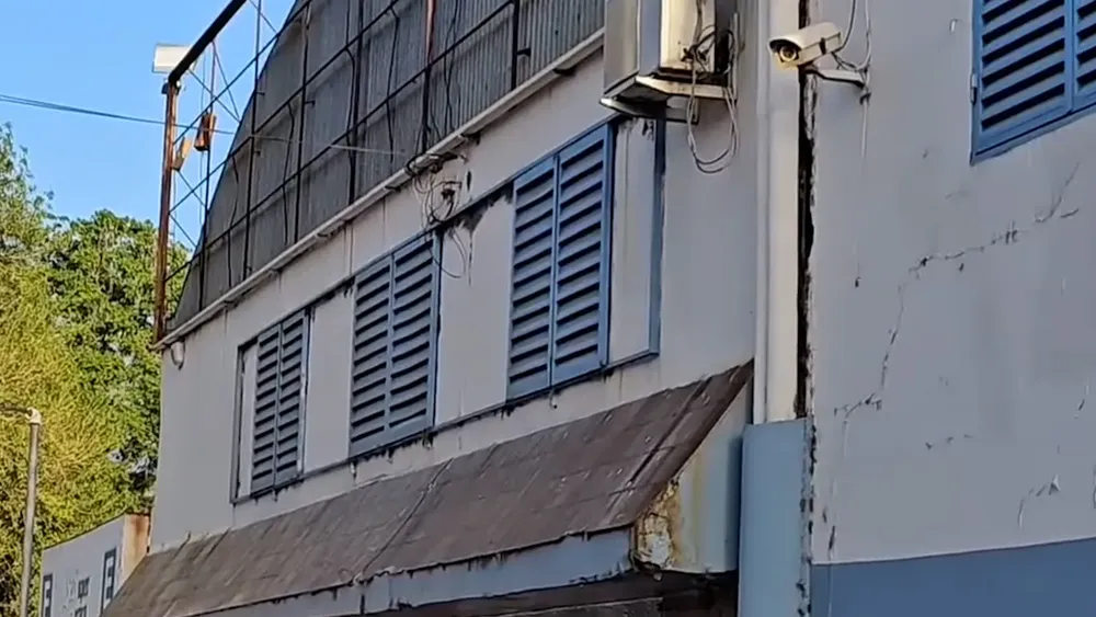 intro cc.00_22_17_10.Imagen fija077