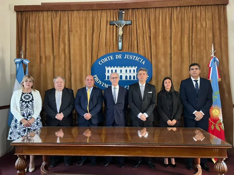 Los-jueces-del-maximo-tribunal-se-reunieron-con-los-ministros-de-la-Corte-de-Justicia-de-Catamarca