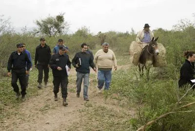 Hallazgo+y+dudas.+La+joven+apareci%C3%B3+muerta+a+menos+de+500+metros+del+puesto+en+el+que+pidi%C3%B3+agua