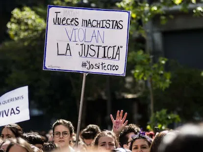 AG5QKMFP7BAIDPIOGRVDIWISJQ