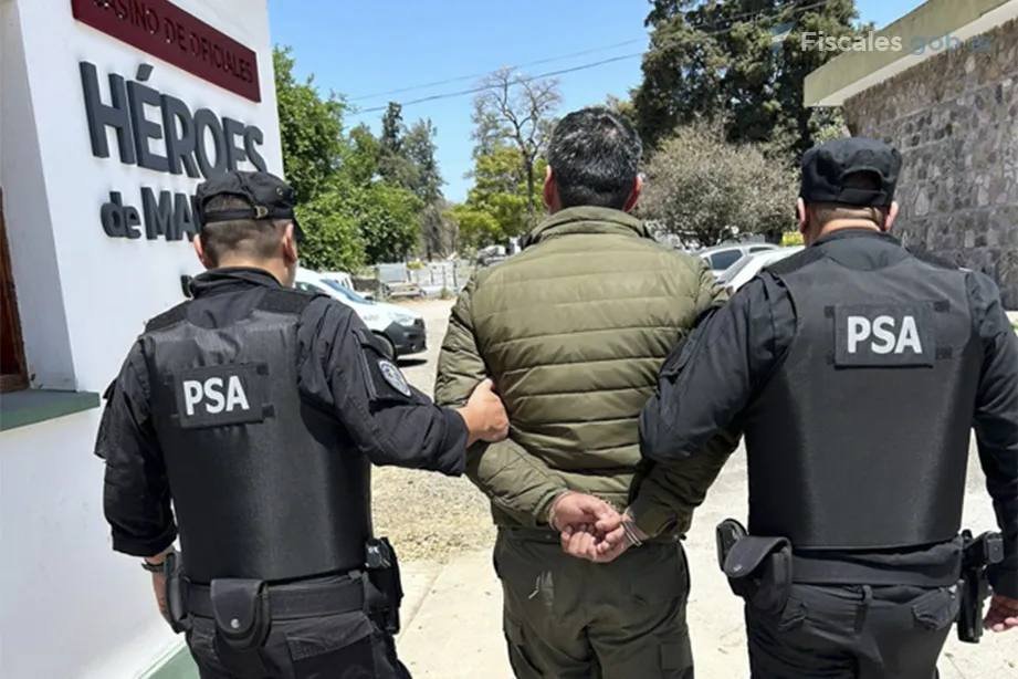 Detenido (1)