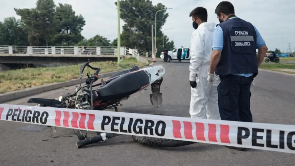 Accidente de motocicleta y pesquisa