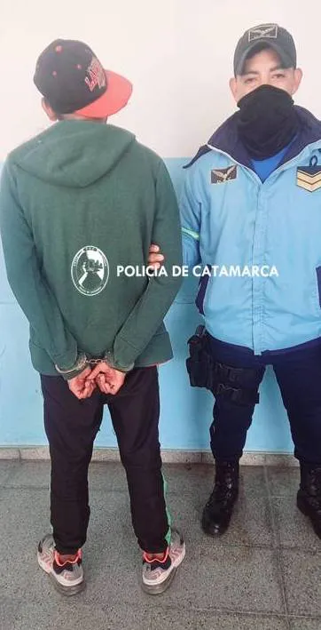 noticia.foto1.b7d5440368ce54c2.44697265636369c3b36e20536567757269646164205669616c206465206c6120506f6c6963c3ad612e6a7067