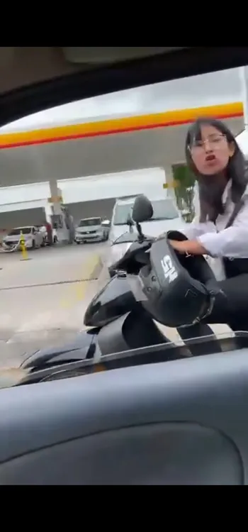 Screenshot_20250201_003156_WhatsApp