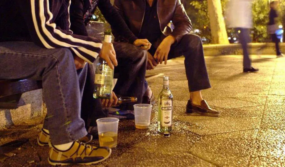 alcohol-borrachos-via-publica