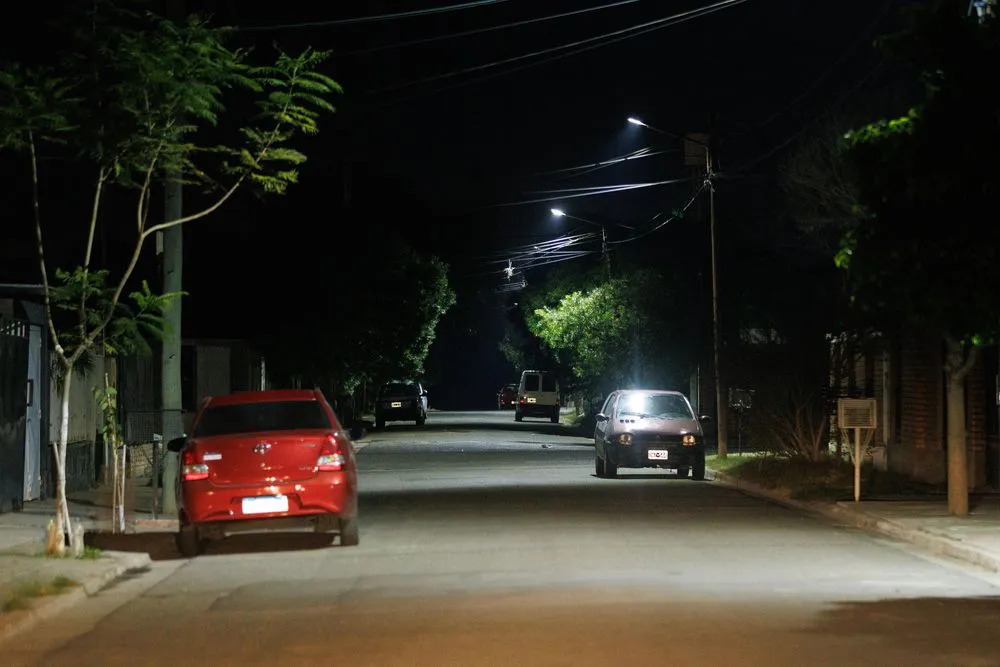 144-y-el-milagro-led-1jpeg