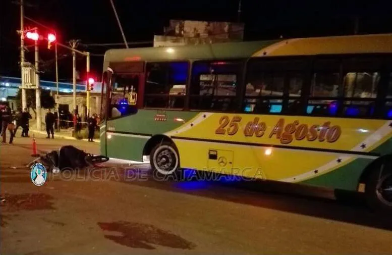 plugin_ckeditor_upload.upload.aa8b18bb6f07d832.73696e69657374726f207669616c20666174616c2e6a7067