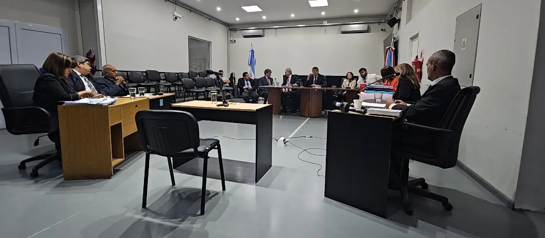 Screenshot_20250311_165940_Video Player~2