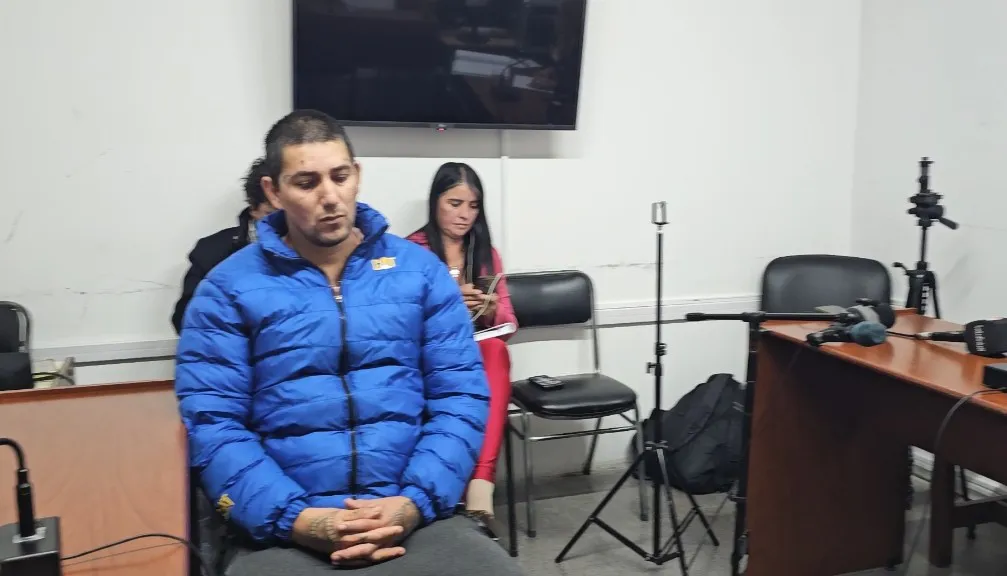 Screenshot_20250423_082305_Video Player~2