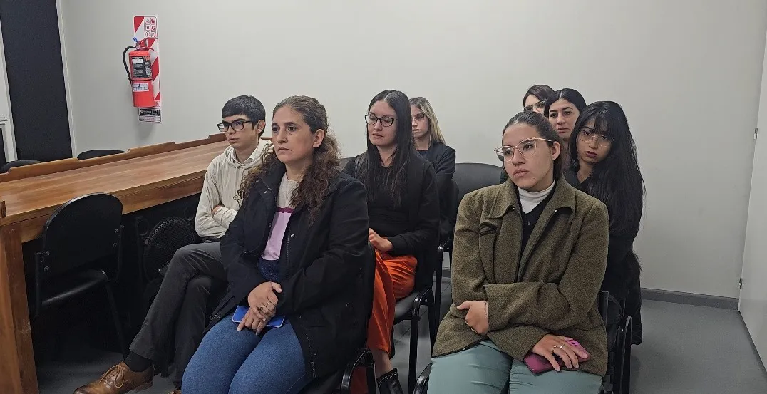 Screenshot_20251028_152536_Photos